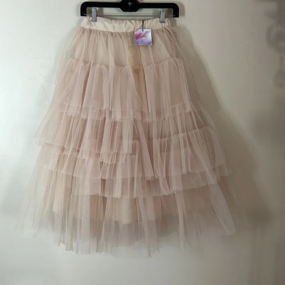 NWT ChicWish Tulle Layered Midi Skirt - Picture 3 of 5
